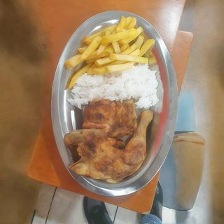 1/2 frango menu