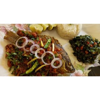Ugali + Samaki Full wet/dry fry