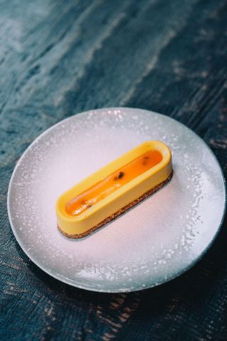 Кеш'ю кейк манго-маракуя (115г)