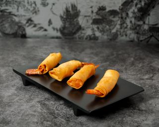 Rollitos Langostinos En Pasta Filo Crujiente (4 Uds.)