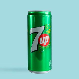 Sprite in lattina 33 cl/ 7 UP