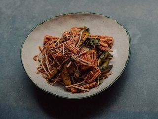 Салат з соєвої спаржі Фучжу та огірків (260g)