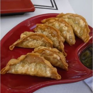 352.Gyoza Verdura (6Uds.)