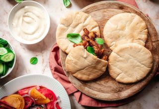 Tapa De Pita Shawarma