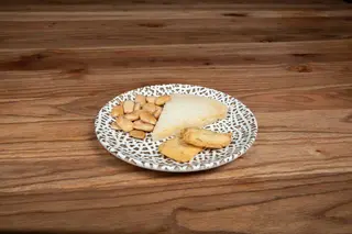 Tapa De Queso Viejo Curado De Oveja Y Cabra