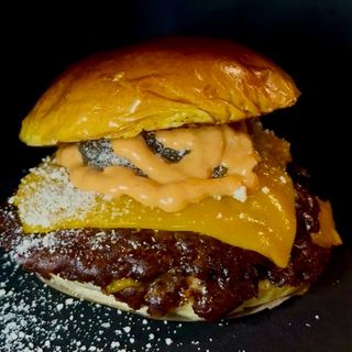 Sweet Emmy Smash Burger