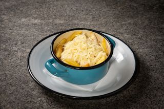 Cartofi Prăjiți Socialiști cu Cașcaval