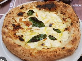 Pizza Cuatro Quesos (33 Cm.)