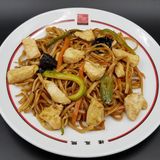 28. Tallarines con pollo