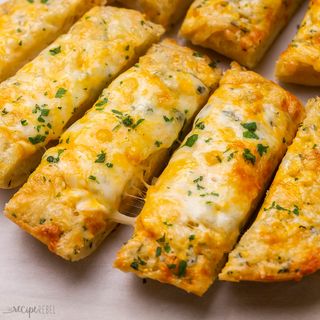 Cheesy Garlic Bread