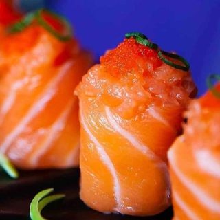 Gunkan Salmão (4 Unidade)