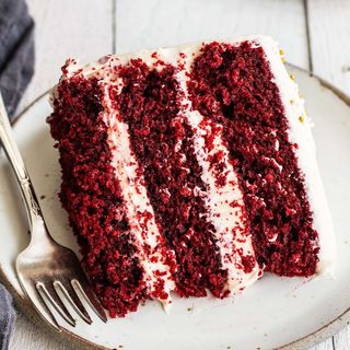 Red Velvet Slice Cake