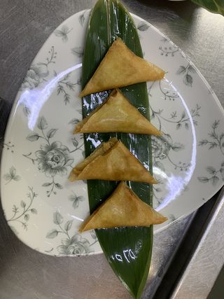 Samosa (4 pzs.)