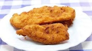 Pechuga De Pollo Empanada Con Patatas