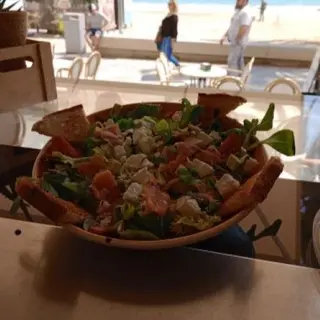 Ensalada De Burrata