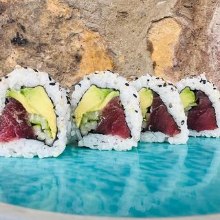 Uramaki Tonno (8 Uds.)