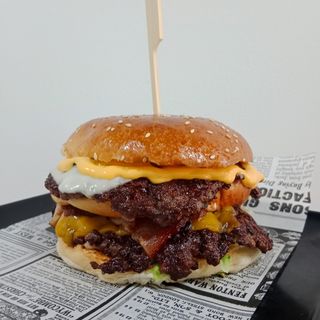 Burger Cheeta