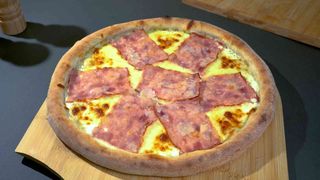 Pizza Carbonara medie