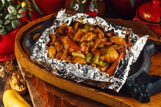 F9-ქათმის ხორცის თიებანი