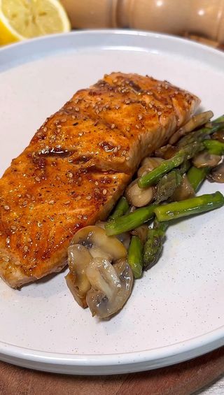 Salmón a la plancha