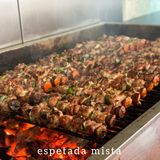 Espetada Mista na Brasa