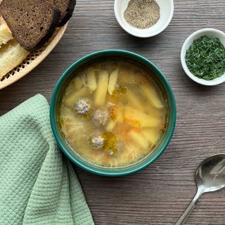  Суп с фрикадельками из говядины