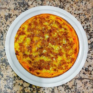Pizza Boloñesa