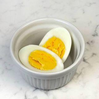 Яйце варене