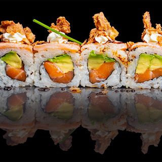 95. Salmón Roll