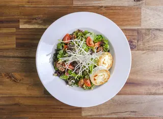 Ensalada de cabra