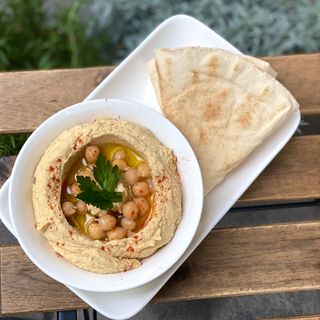 Hummus