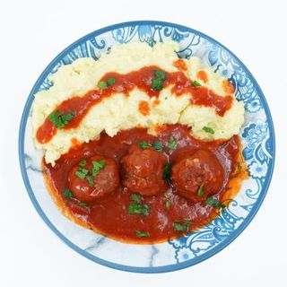 Ćufte u paradajz sosu