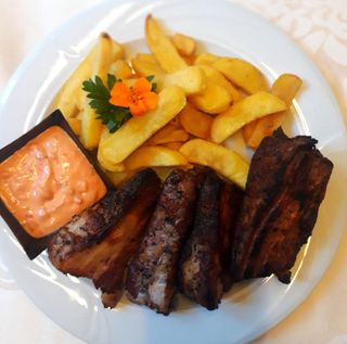 Coaste de porc la cuptor