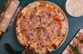 პროშუტო ე ფუნგი