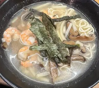 Ramen de langostinos