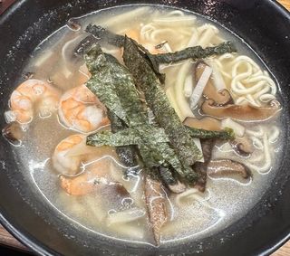 Ramen de langostinos