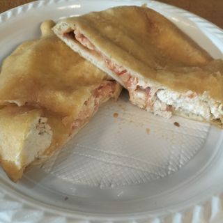 Panzerotto con ricotta forte