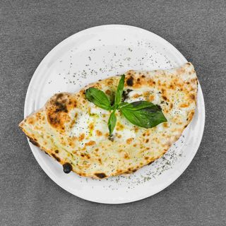 Calzone De Trufa (33 Cm.)