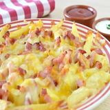 Ración De Patatas Fritas Grandes Gratinado Con Mozzarella