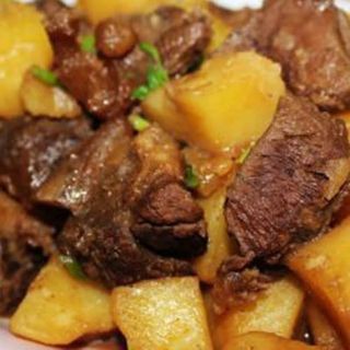 Ternera Con Patatas