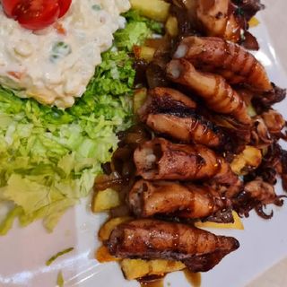 Chipirones Encebollados