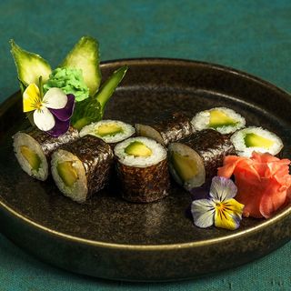 Maki Avocado