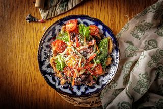 САЛАТ ХРУСТЯЩЕЙ КУРИЦОЙ 