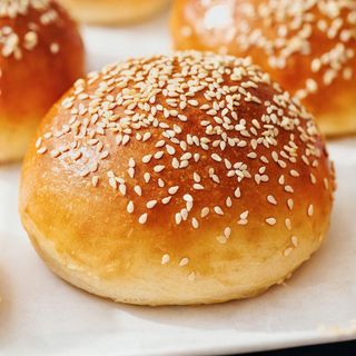 Tea snack buns