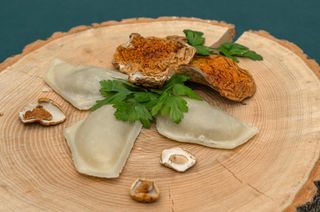 Pierogi z kapustą i grzybami