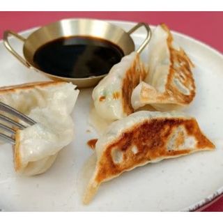 Gyoza Con Carne Y Verduras (6 Uds.)