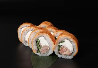 Рол EASY-CHEESY з грильованим лососем