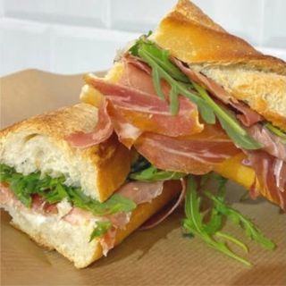 Bocadillo Tricolore