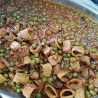 Calamari con piselli