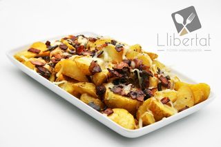 Patatas Gajo Queso Y Bacon